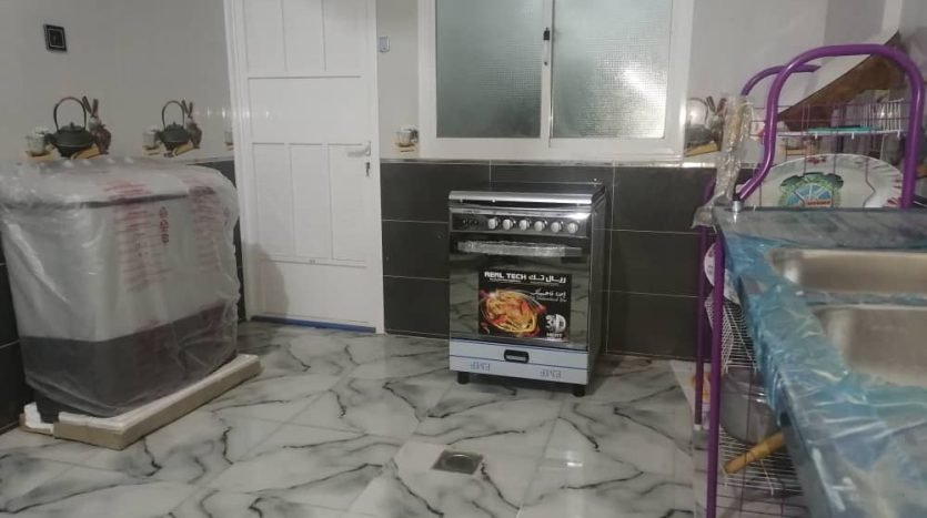 شقة مفروشة فاخرة للإيجار في عدن – شارع التسعين (بلوك 11)