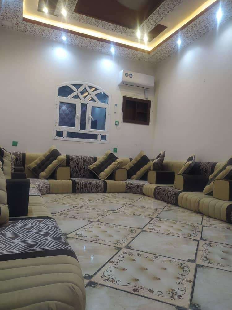 4 شقق مفروشة جديدة للإيجار في الممدارة الجديدة – عدن YemenKey