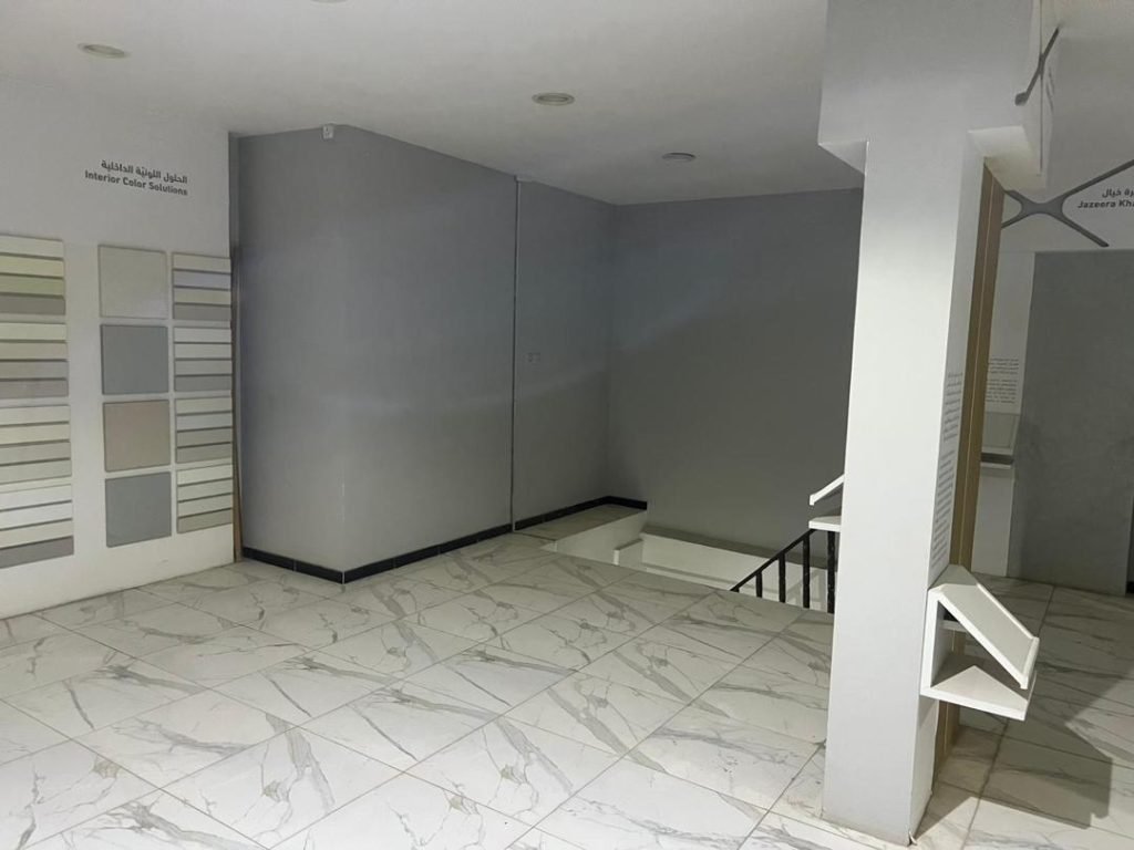 محل تجاري للإيجار في إنماء القديمة – موقع استراتيجي بجانب محطة بندر عدن | YemenKey