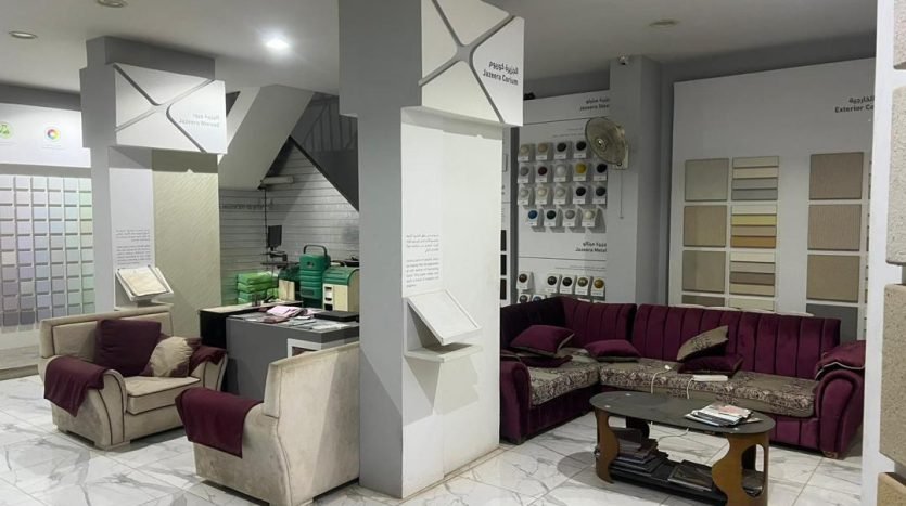 محل تجاري للإيجار في إنماء القديمة – موقع استراتيجي بجانب محطة بندر عدن | YemenKey