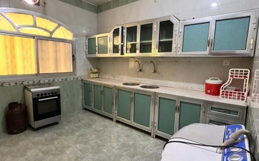 شقة مفروشة سوبر لوكس للإيجار في الكثيري – عدن