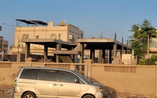 عمارة عظم للبيع في عدن – الشعب الحرم الجامعي